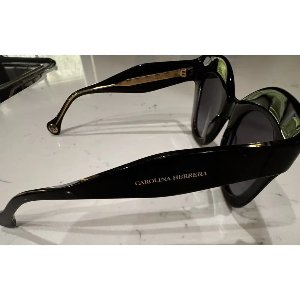 CAROLINA HERRERA Oversized Cat - Eye Sunglasses Black